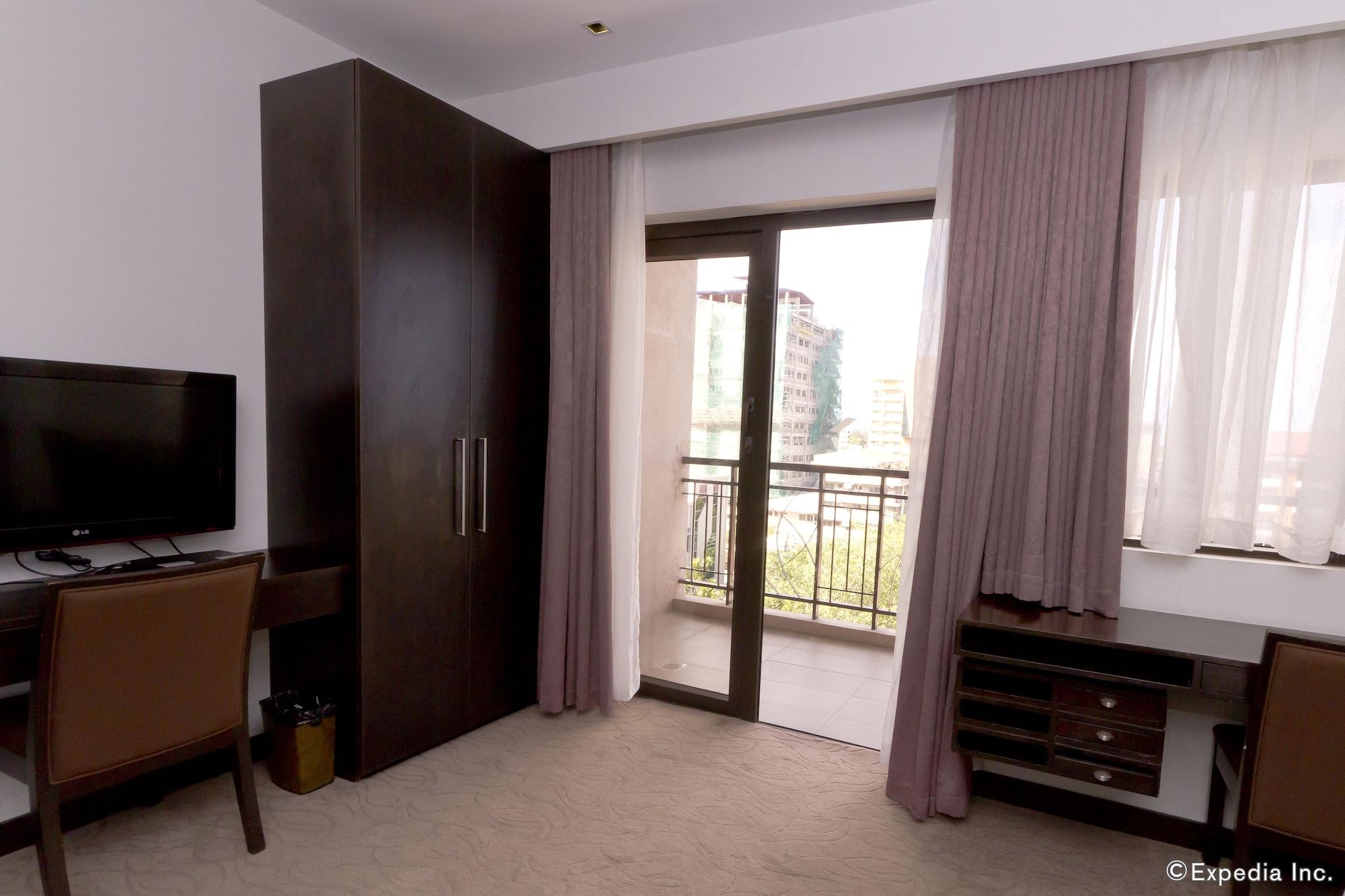 Castle Peak Hotel Cebu Zewnętrze zdjęcie
