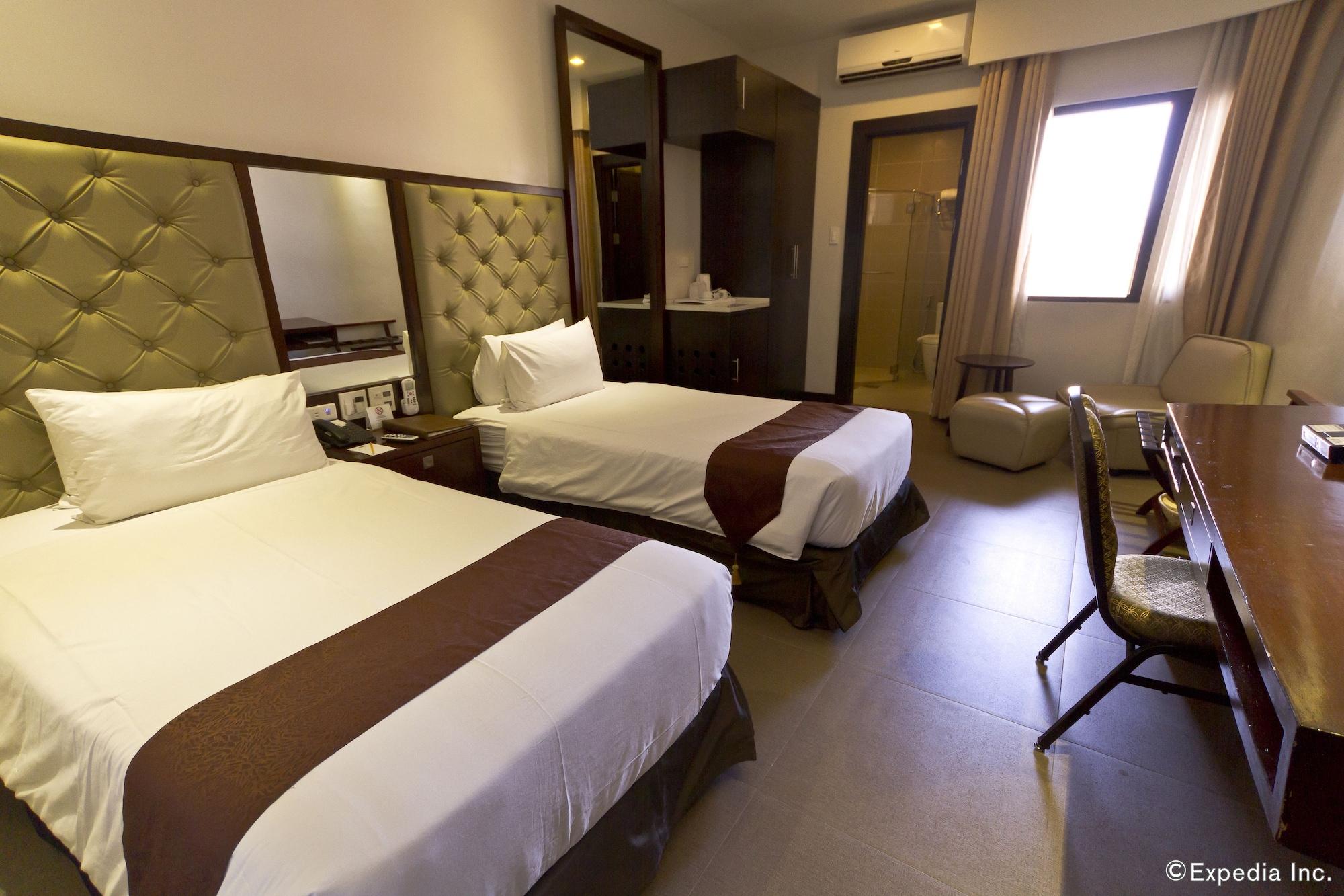 Castle Peak Hotel Cebu Zewnętrze zdjęcie