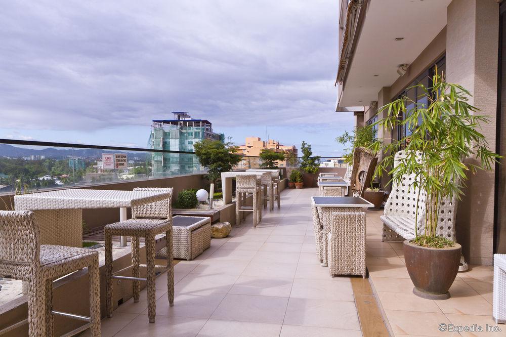 Castle Peak Hotel Cebu Zewnętrze zdjęcie