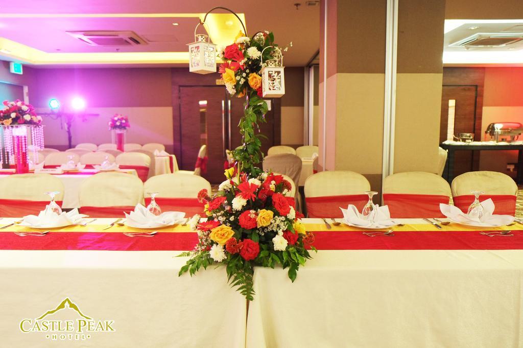 Castle Peak Hotel Cebu Zewnętrze zdjęcie