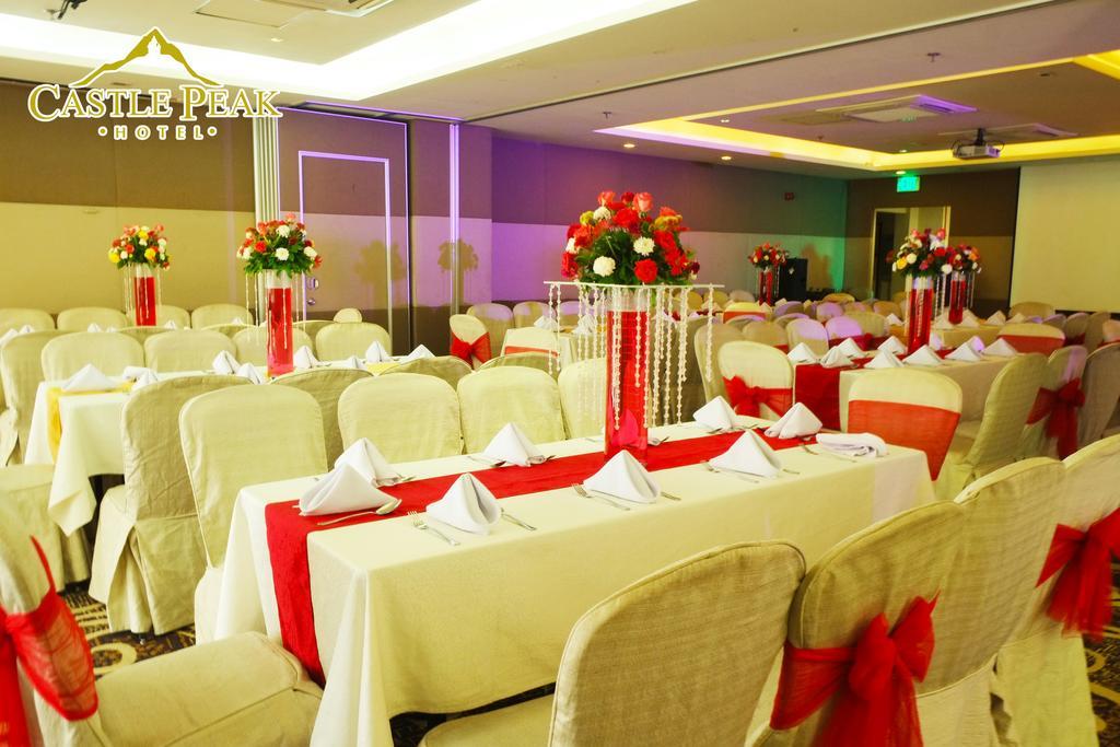 Castle Peak Hotel Cebu Zewnętrze zdjęcie