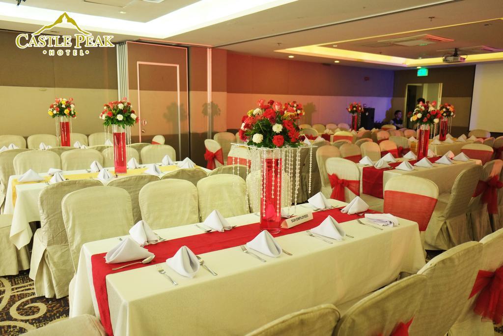 Castle Peak Hotel Cebu Zewnętrze zdjęcie