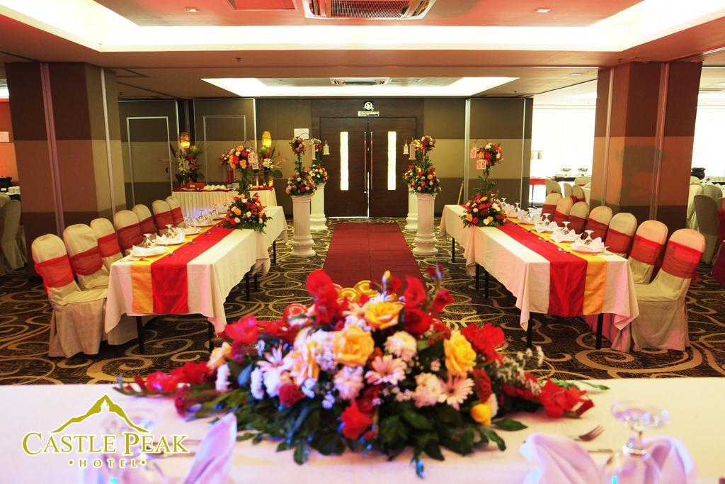Castle Peak Hotel Cebu Zewnętrze zdjęcie