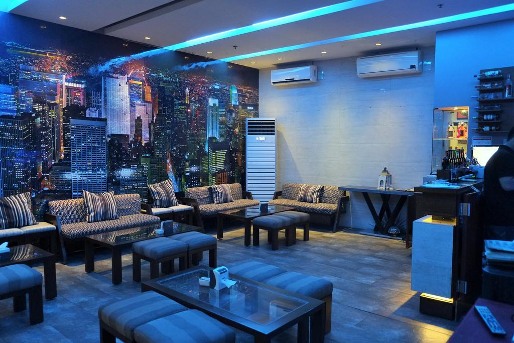 Castle Peak Hotel Cebu Zewnętrze zdjęcie