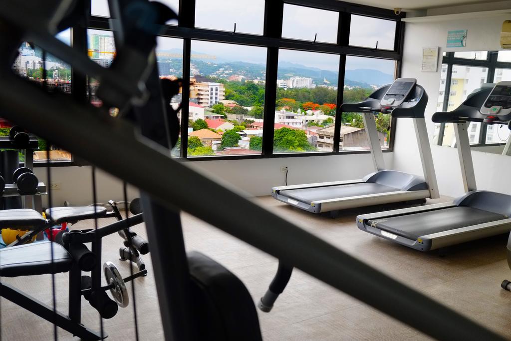 Castle Peak Hotel Cebu Zewnętrze zdjęcie